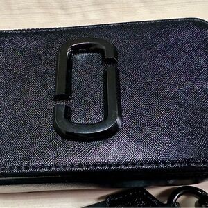 Authentic Marc Jacobs Snapshot black